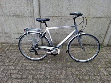 Herenfiets minerva in zeer goede en perfecte staat beschikbaar voor biedingen