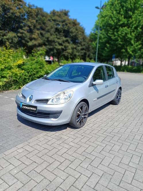 Renault Clio 1.2 essence Prête à immatriculé, Auto's, Renault, Particulier, Clio, ABS, Airbags, Airconditioning, Bluetooth, Boordcomputer