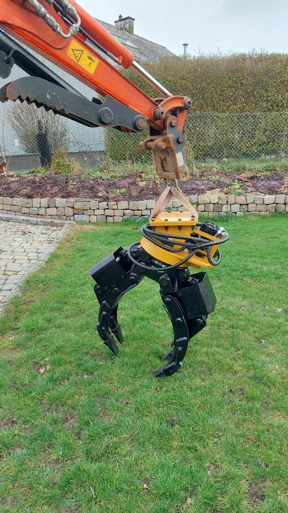 Pince de tri / Grappin pour mini pelle 2-3t, Articles professionnels, Machines & Construction | Grues & Excavatrices, Grue, Enlèvement