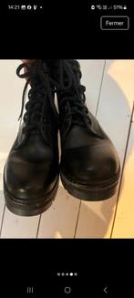 Chaussure tout cuir ambiorix taille 41 valeur 240euro, Enlèvement ou Envoi