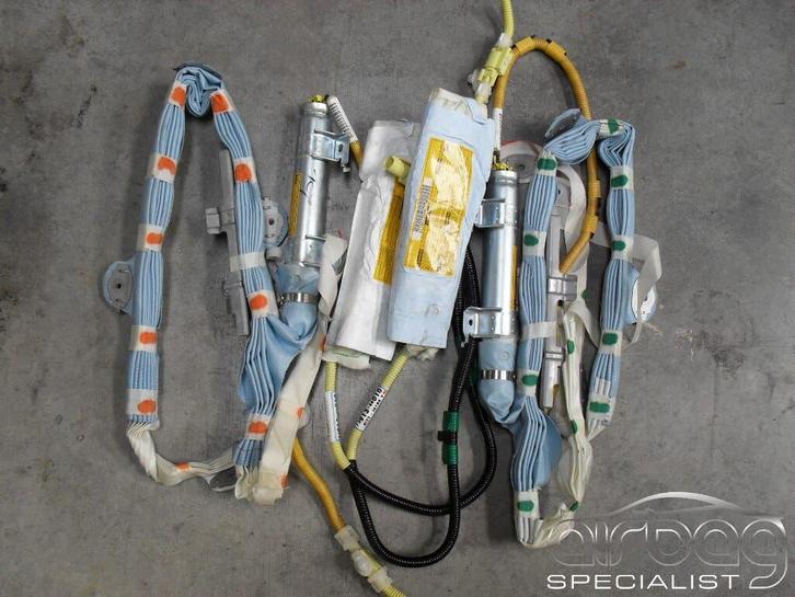 Stoel en dak airbag links en rechts toyota avensis verso, Auto-onderdelen, Dashboard en Schakelaars, Toyota, Gebruikt, Ophalen of Verzenden