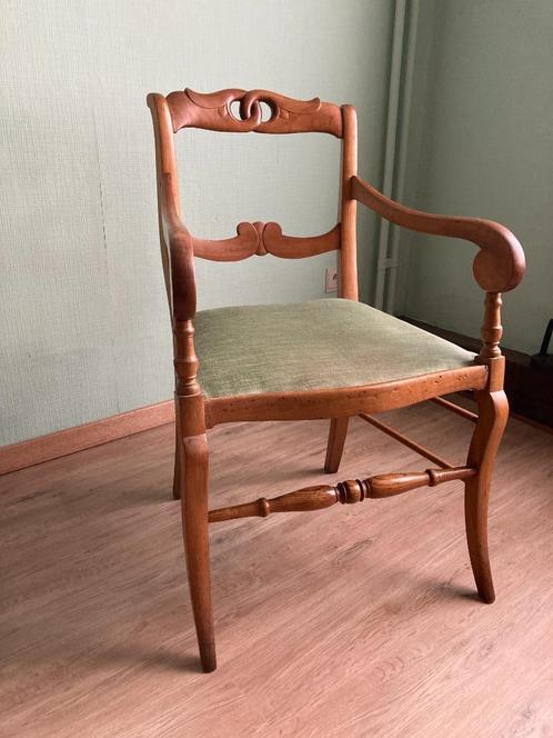 Fauteuil ancien de style Louis, Antiek en Kunst, Antiek | Meubels | Stoelen en Sofa's, Ophalen