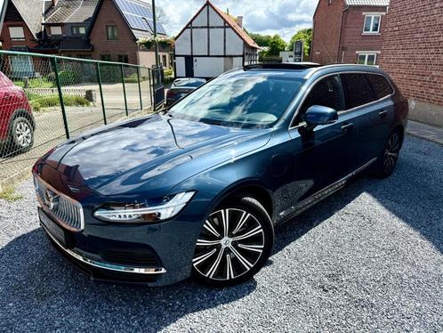 Volvo V90 2.0 T6 AWD PHEV Ultimate Bright | Massage! | Full!, Auto's, Volvo, Bedrijf, Te koop, V90, 360° camera, 4x4, ABS, Achteruitrijcamera