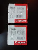 2x opbouw stopcontact Legrand Oteo, Ophalen of Verzenden