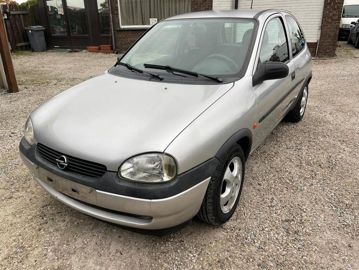 Opel Corsa 1.2i-16v AUT "Edition 2000" +Airco +Alu +Gekeurd, Auto's, Opel, Bedrijf, Te koop, Corsa, ABS, Airbags, Airconditioning