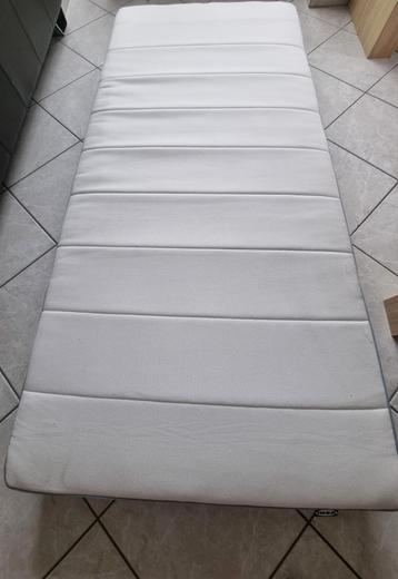 Matras  90x200 beschikbaar voor biedingen
