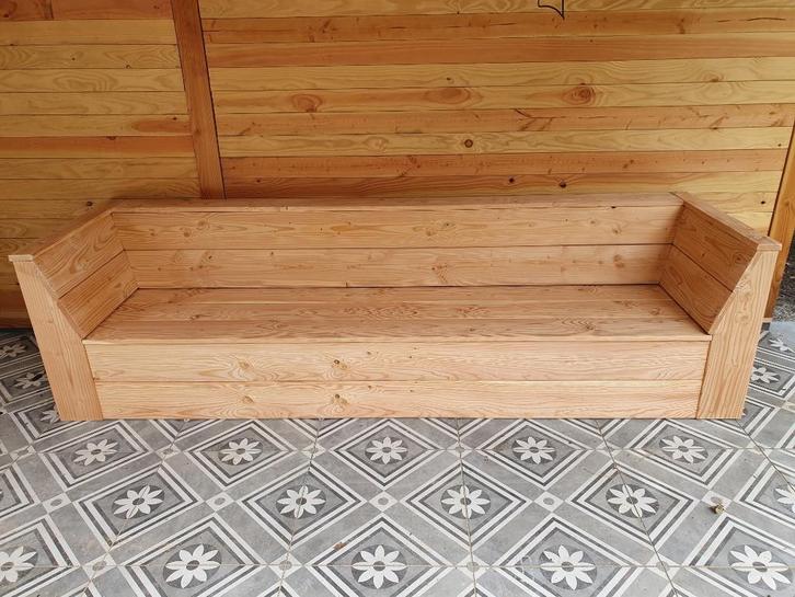 Unieke loungebank met schuine armleuningen van douglashout, Tuin en Terras, Tuinbanken, Nieuw, Hout, Ophalen
