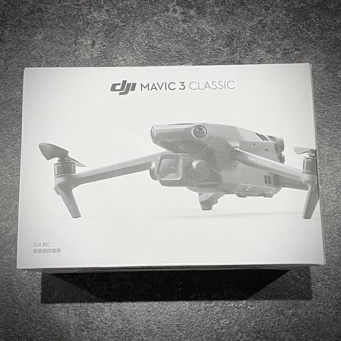 Drone DJI Mavic3 Classic in totale nieuwstaat, Audio, Tv en Foto, Drones, Zo goed als nieuw, Drone met camera, Ophalen of Verzenden