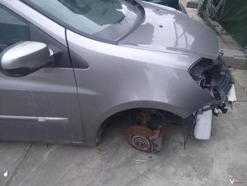 Renault Clio 2011 rv  scherm  beschikbaar voor biedingen