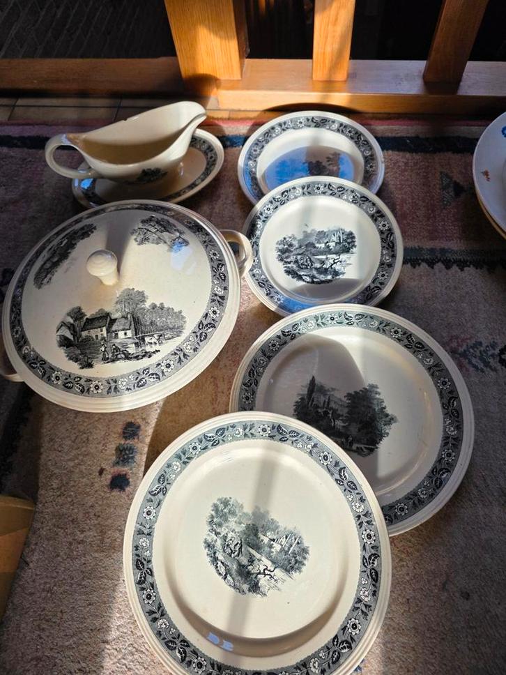 Lot Boch servies jaren 1930., Antiquités & Art, Antiquités | Services (vaisselle) complet, Enlèvement ou Envoi