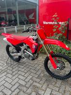 Honda CRF250 2025 - 28u, 250 cc, Bedrijf, Crossmotor, 1 cilinder