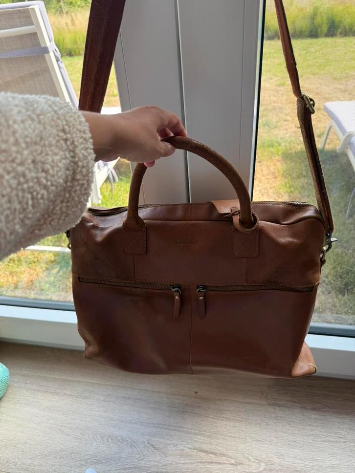 Prachtige Burkely laptoptas - in zeer goede staat!, Computers en Software, Laptoptassen, Zo goed als nieuw, Schoudertas, 15 inch