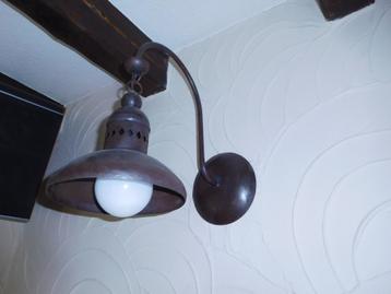 Lampe applique en métal vintage brun cuivré