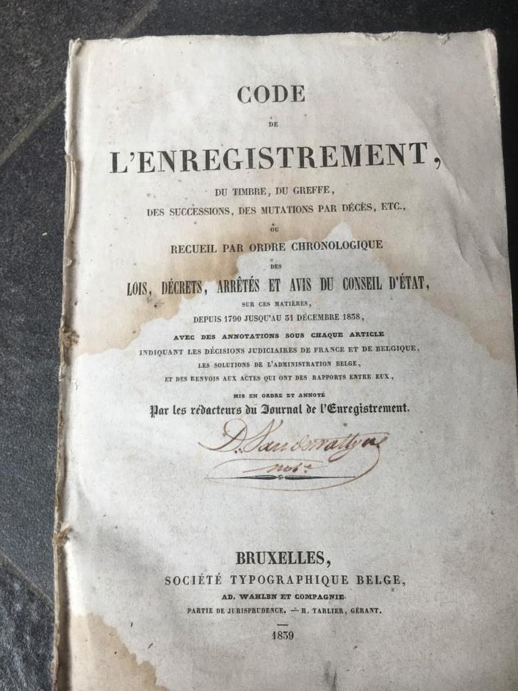 code de l'enregistrement - depuis 1790 jusqu'au 31 décembre, Antiquités & Art, Antiquités | Livres & Manuscrits, Enlèvement ou Envoi