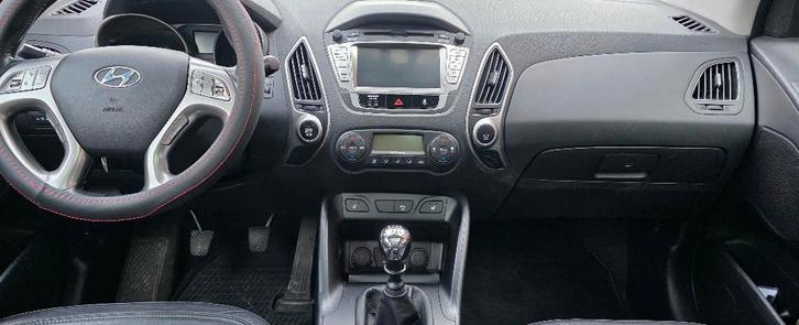 Te koop Hyundai IX35 IN GOEDE STAAT, Autos, Hyundai, Particulier, iX35, ABS, Air conditionné, Alarme, Bluetooth, Verrouillage central