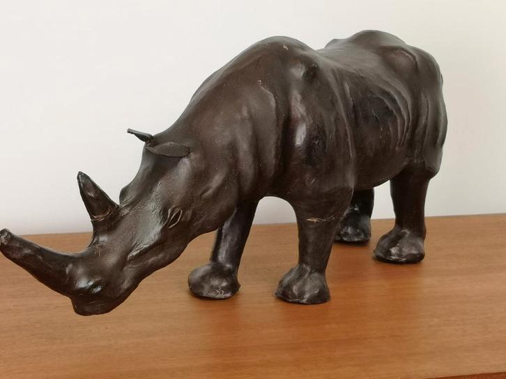 Mid-century lederen neushoorn, Verzamelen, Dierenverzamelingen, Ophalen of Verzenden