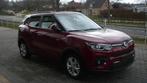 SsangYong Tivoli glx leder gps, Autos, SsangYong, SUV ou Tout-terrain, 5 places, Cuir, Carnet d'entretien