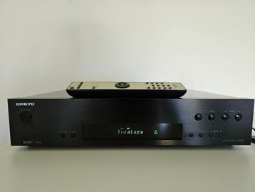 ONKYO T4030 DAB tuner, Audio, Tv en Foto, Tuners, Ophalen of Verzenden, Gebruikt