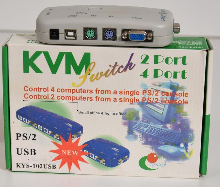kvm switch 2 kanaals, Computers en Software, Pc- en Netwerkkabels, Gebruikt, Ophalen of Verzenden