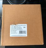 Evolving skies latios/latias pin 2 pack blister sealed case, Ophalen of Verzenden, Nieuw, Boosterbox