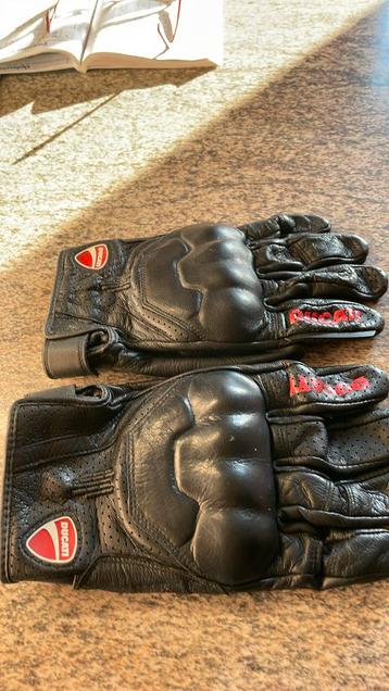 Ducati handschoenen  maat 10, Motoren, Kleding | Motorkleding, Ophalen, Handschoenen