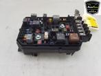 ZEKERINGKAST Opel Astra K (01-2015/12-2022), Gebruikt, Opel