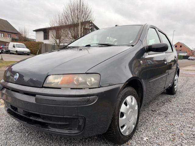 mooi punto 1200 benzine wordt gekeurd voor verk.. euro 4, Auto's, Fiat, Particulier, Punto, ABS, Airbags, Alarm, Bluetooth, Boordcomputer