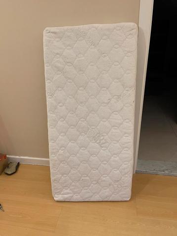 Hyperallergene matras beschikbaar voor biedingen