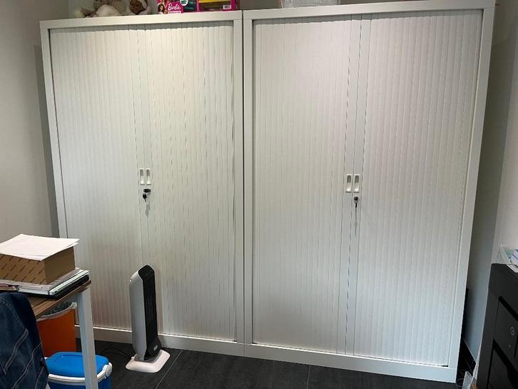 Hoge witte roldeurkast, Huis en Inrichting, Kasten | Roldeurkasten en Archiefkasten, Zo goed als nieuw, 150 tot 200 cm, 100 tot 150 cm