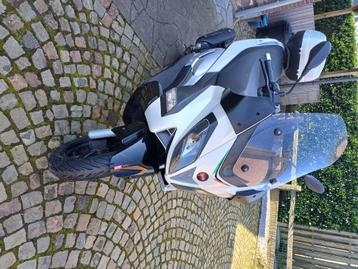 Scooter 300cc, Motoren, Scooter, 300 cc, Particulier, 1 cilinder