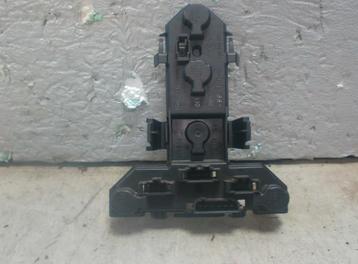 ACHTERLICHTFITTING RECHTS Golf IV (1J1) (1j6-945-257) beschikbaar voor biedingen