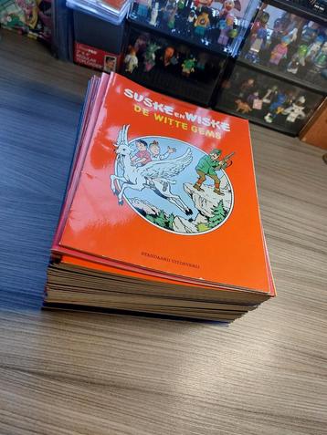 Une pile complète de bandes dessinées, Plusieurs BD, Enlèvement ou Envoi, Utilisé