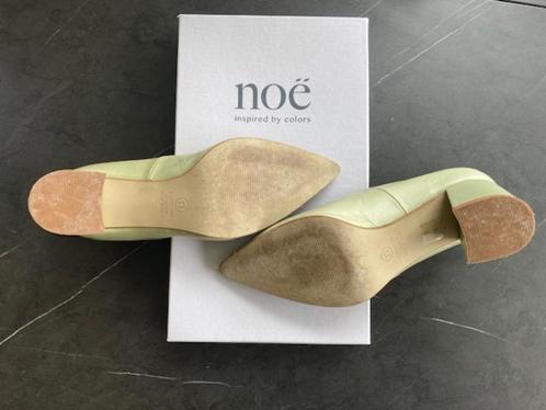 Noë pumps (38), Kleding | Dames, Schoenen, Zo goed als nieuw, Pumps, Groen, Ophalen of Verzenden
