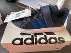 Adidas maat 30 NIEUW, Kinderen en Baby's, Kinderkleding | Schoenen en Sokken, Ophalen, Nieuw