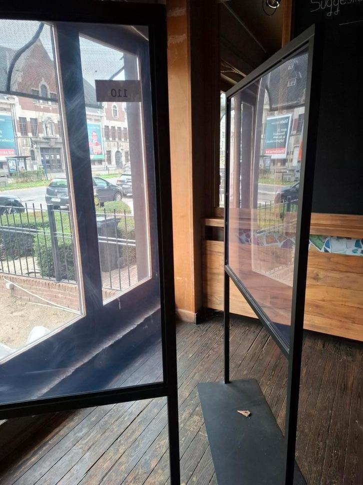 2 Coronaschermen / schoolbord / tekenbord / horecabord, Huis en Inrichting, Woonaccessoires | Memoborden, Gebruikt, Overige typen