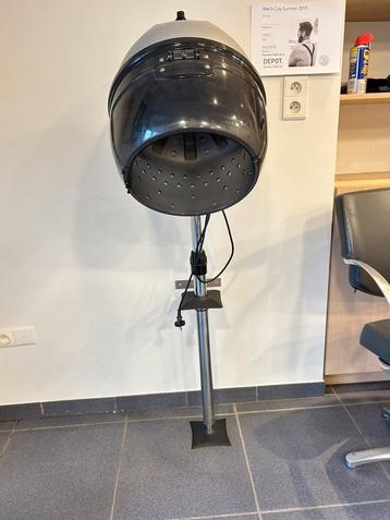 Haardrogers kapperszaak kapsalon beschikbaar voor biedingen