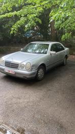 Mercedes E220 CDI, Berline, Tissu, Propulsion arrière, Achat