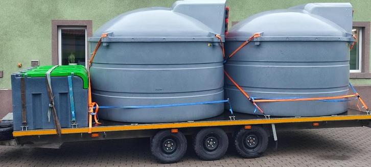 NIEUWE Werftank 400 liter, Piusi pomp, 12 Volt, OP STOCK, Zakelijke goederen, Machines en Bouw | Overig, Ophalen