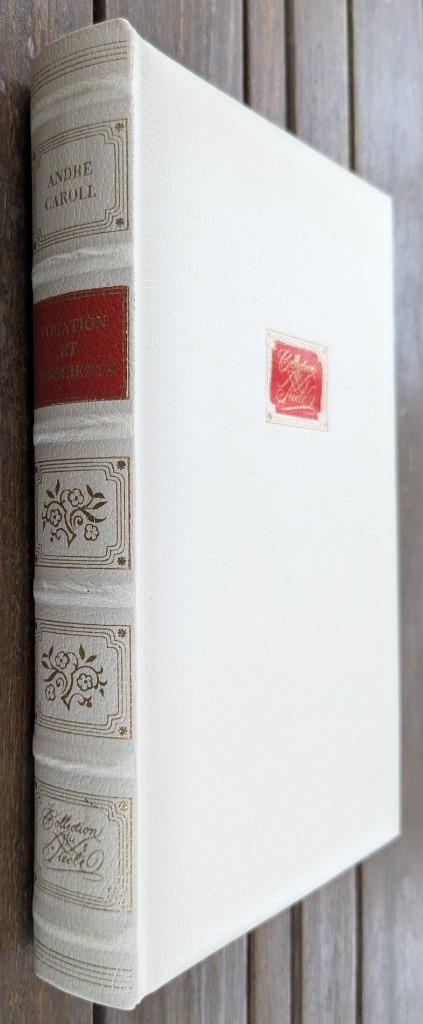 Andre Caroll - Vocation et Conscience - Walter Beckers 1967, Boeken, Literatuur, Gelezen, België, Ophalen of Verzenden