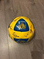Gesigneerde voetbal KVC westerlo, Verzamelen, Sportartikelen en Voetbal, Ophalen of Verzenden, Zo goed als nieuw