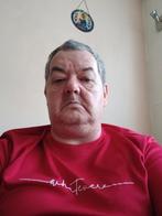 Man zoek dame, Contacten en Berichten