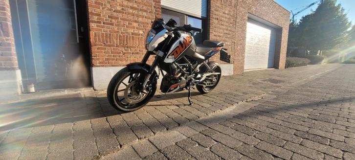Ktm Duke 200cc a2 rijbewijs  in perfecte staat., Motoren, Motoren | KTM, Particulier, Ophalen