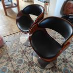 2 retro stoelen, Ophalen, Zo goed als nieuw