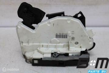Portierslot rechtsvoor VW Golf 6 Cabrio 5K1837016B beschikbaar voor biedingen