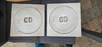 2 Aluminium Deksel 20 x 20 cm beschikbaar voor biedingen