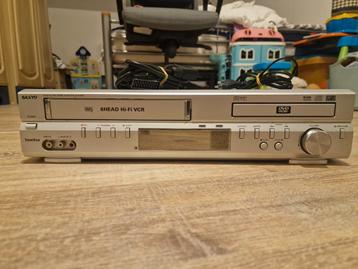 VHS DVD speler SANYO - JCX-TS3000 beschikbaar voor biedingen
