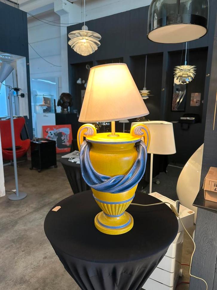 Postmoderne neoklassieke urnlamp — rond 1980, Antiek en Kunst, Antiek | Verlichting, Ophalen of Verzenden