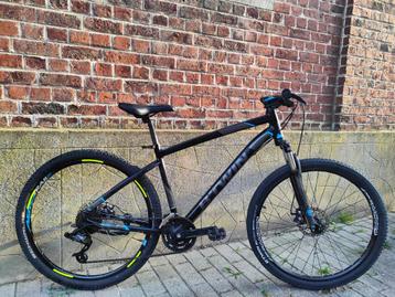 B-Twin Moutainbike MTB VTT jongensfiets herenfiets beschikbaar voor biedingen