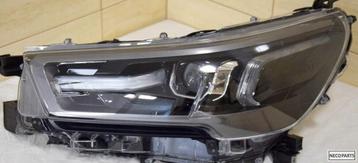 TOYOTA HILUX VIII KOPLAMP 81150 YP121 1 2020-