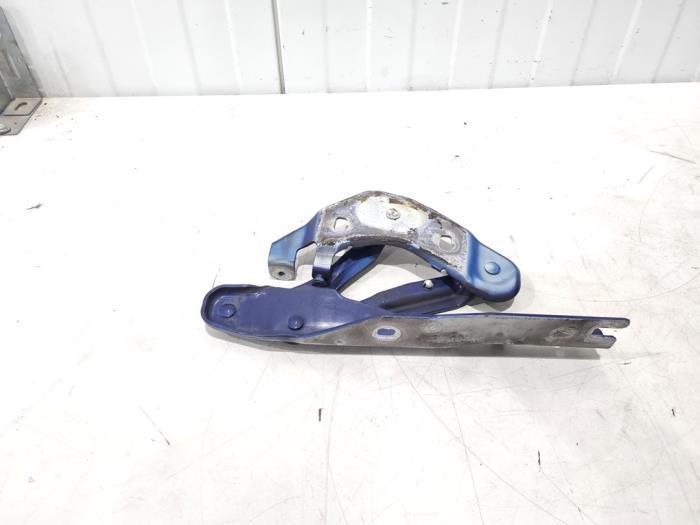 Motorkap Scharnier van een Audi A1, Auto-onderdelen, Overige Auto-onderdelen, Audi, Gebruikt, 3 maanden garantie, Ophalen of Verzenden